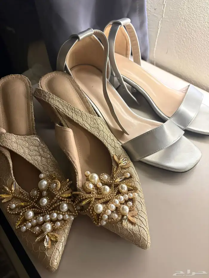 شنطه وكعوب 0