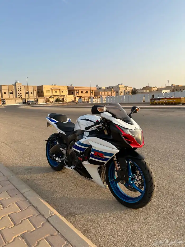 ريس سزوكي 1000 2013 2