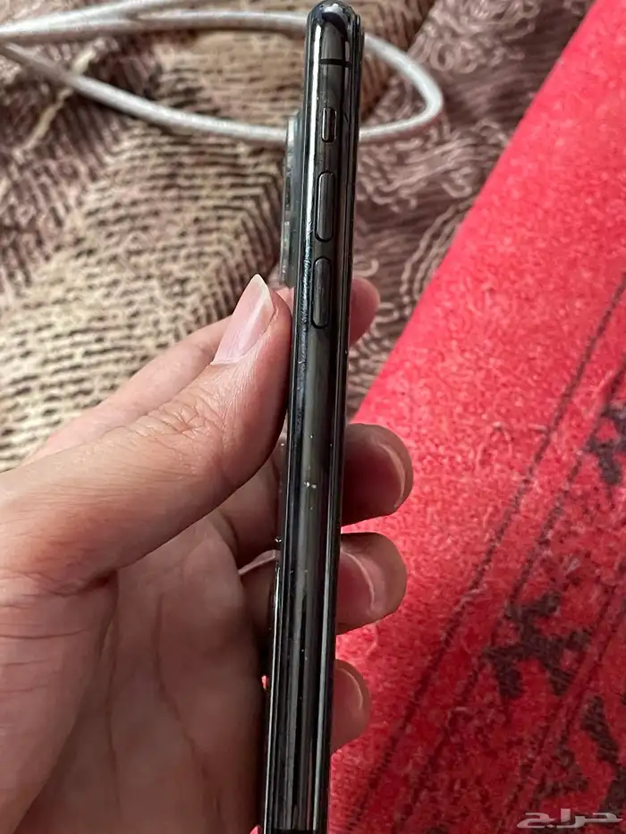 ايفون 11 برو 256 -رمادي غامق - الخرج 8