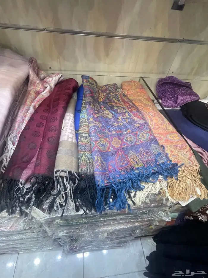 ملابس شتويه نسائي بناتي ولادي شبابي باالجمله 84