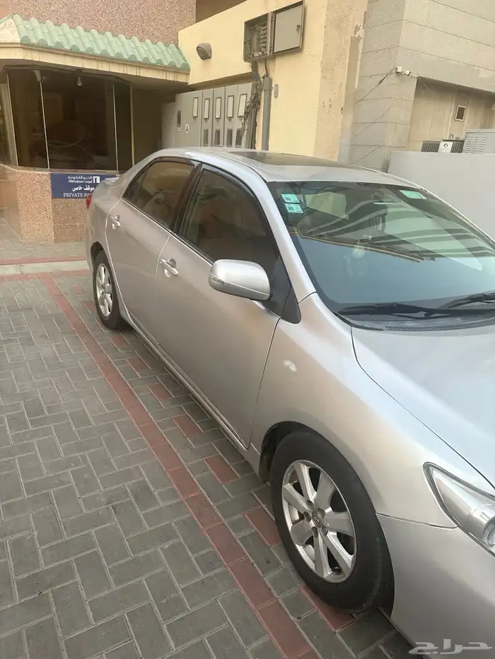 Toyota corolla automatic 2011 3