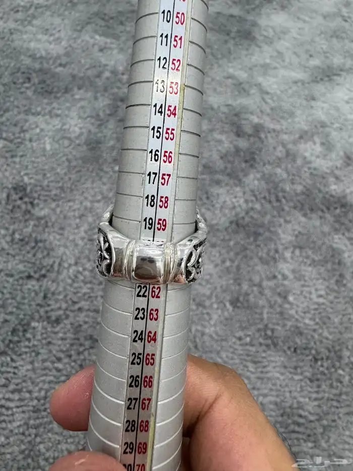 خاتم عقيق يماني مزعفر 6