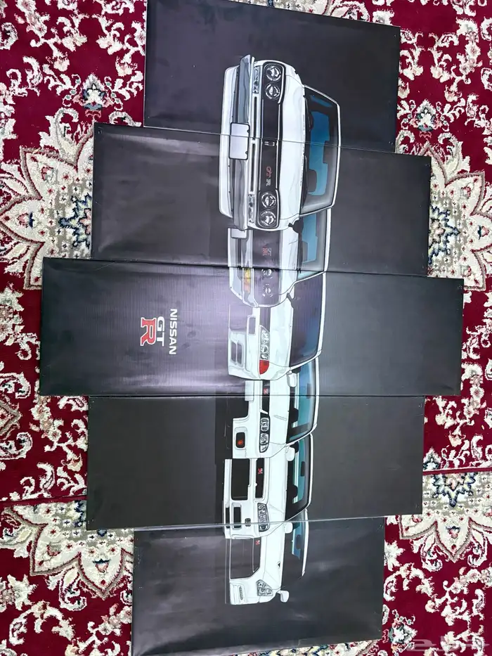 لوحه رسمه سيارات GTR 2