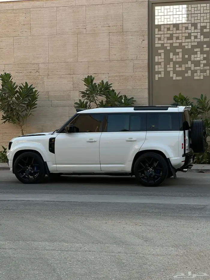 ديفندر HSE 2021 اوربن 16