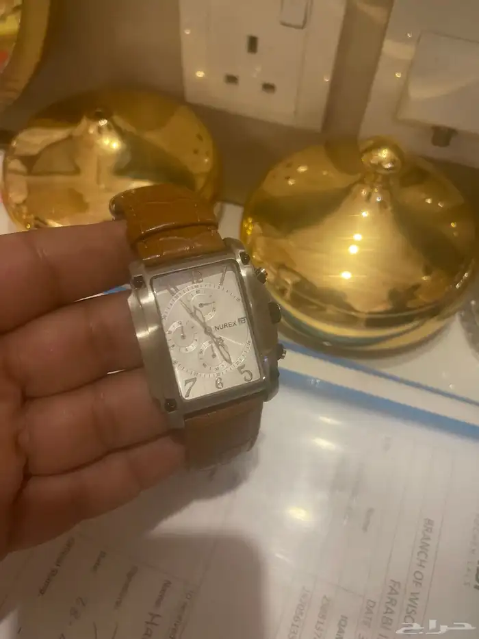 ساعة سويسري فخمه 2