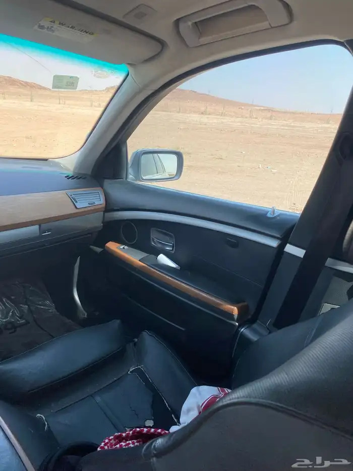 بي إم دبليو 2007 750 المكينة خربانه لا اعلم عن مشكلتها 3