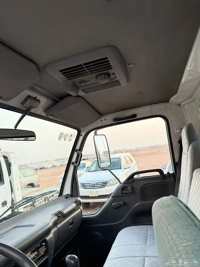 ايسوزو دينا 2000 - 6 مسمار شاص طويل عداد 233 الف نظيف جدا 7
