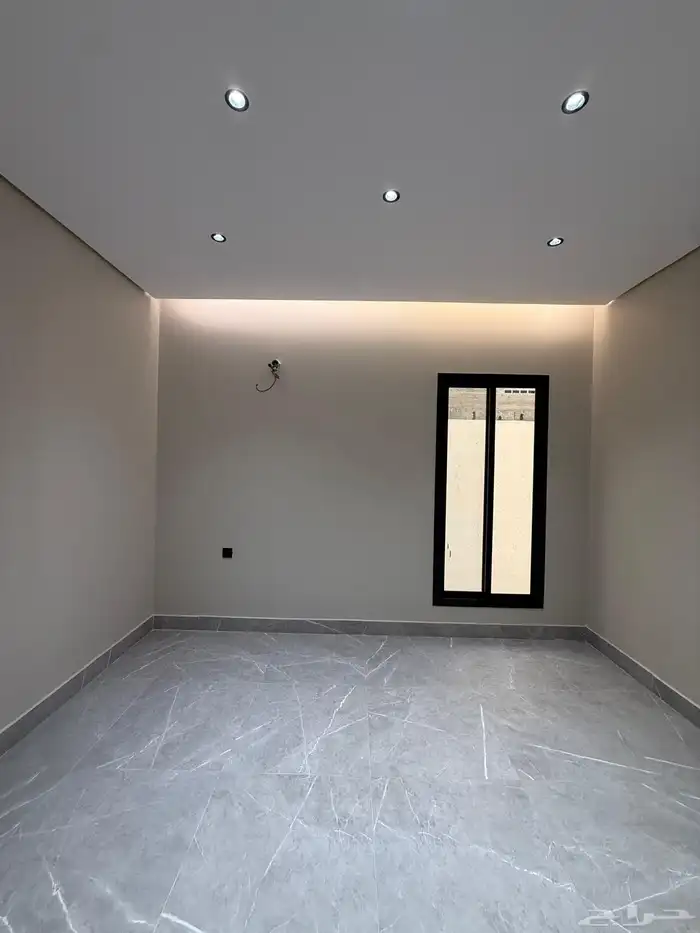 للبيع فيلا روف ارضي حي الفلاح بمدخل سياره 8