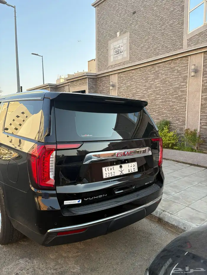يوكن 2022 SLT XL 4