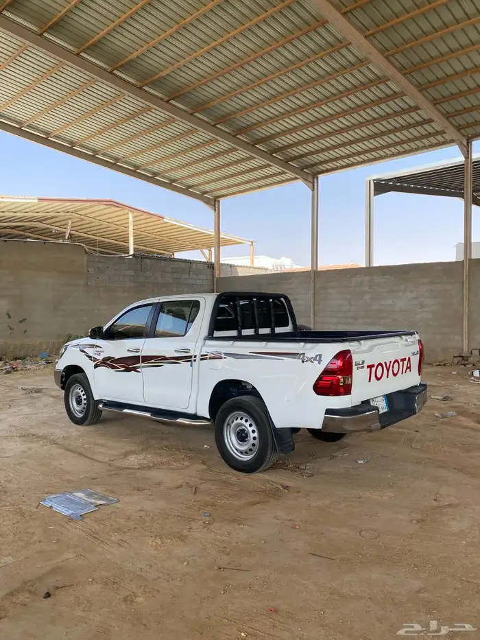 للبيع هايلوكس 22 ديزل 1