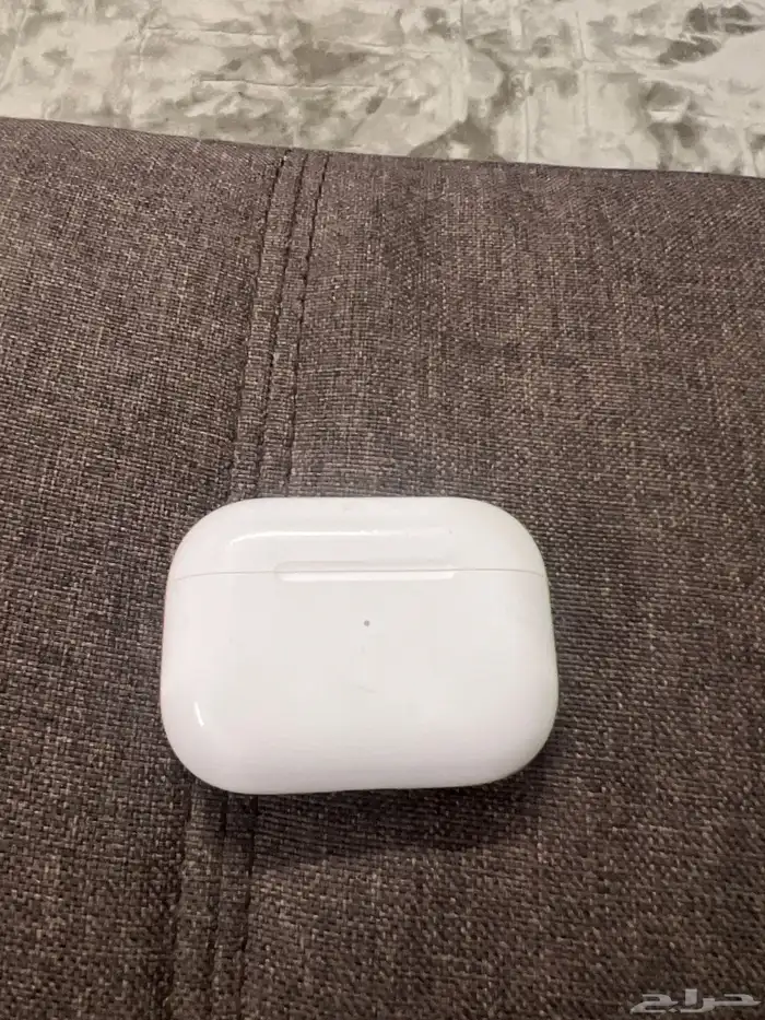 علبة اير بودز برو 0