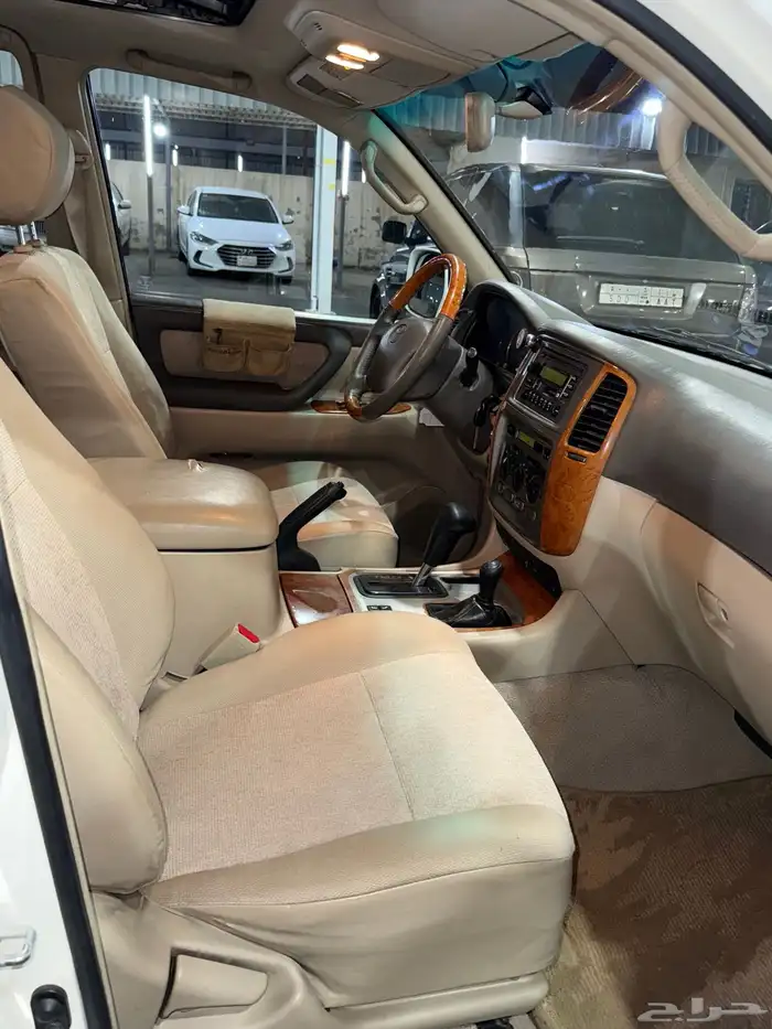 للبيع تويوتا لاندكروزر 2007 GXR2 20