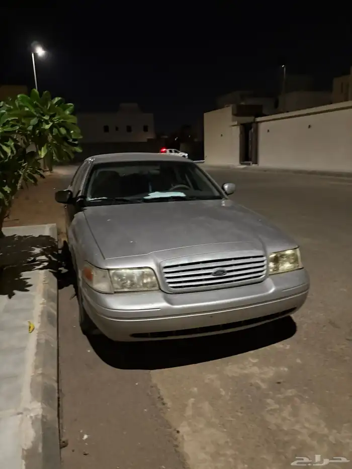 فورد فكتوريا أمريكي 2