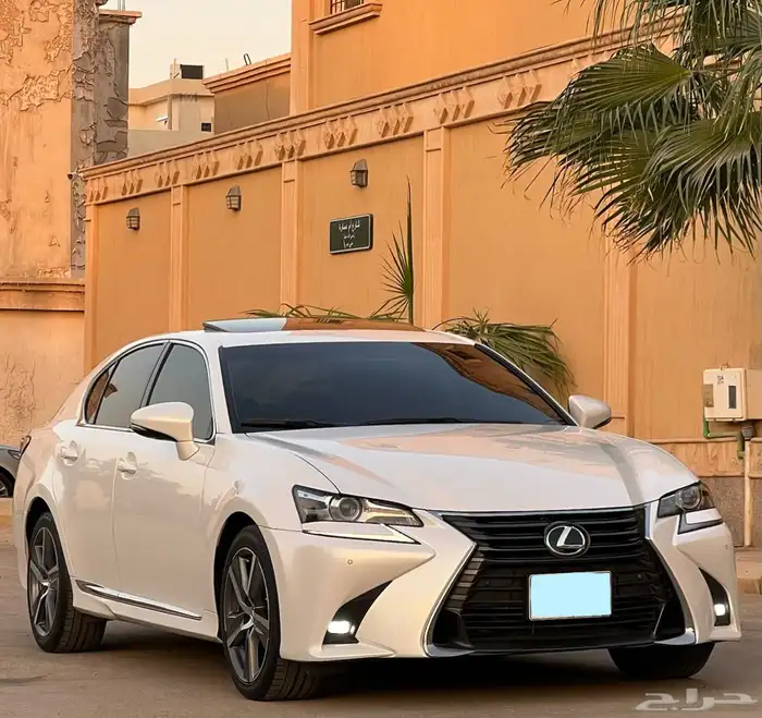 لكزس Gs300 2018 فل سعودي 0