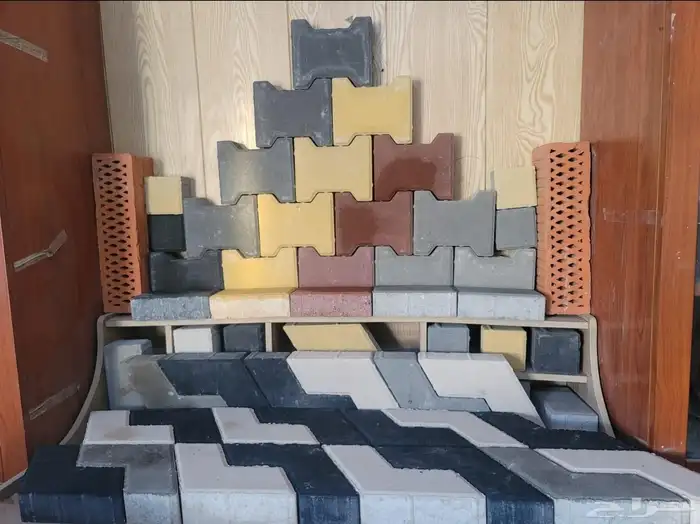 توريد جميع مواد بناء بندوره انترلوك بلاط بلك رمل اسمنت عتب 15