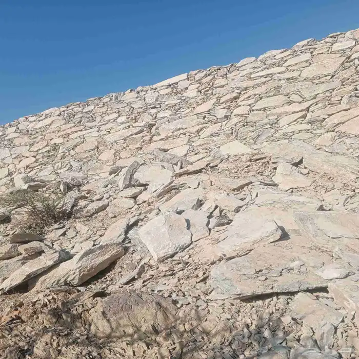 معلم حجر صغير وكبير ورباريب وترميم البيوت التراثيه في الباحه 0