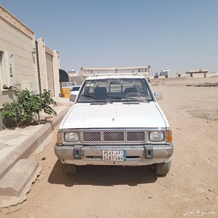 سيارة ددسن حوض سيزو للبيع على السوم 5