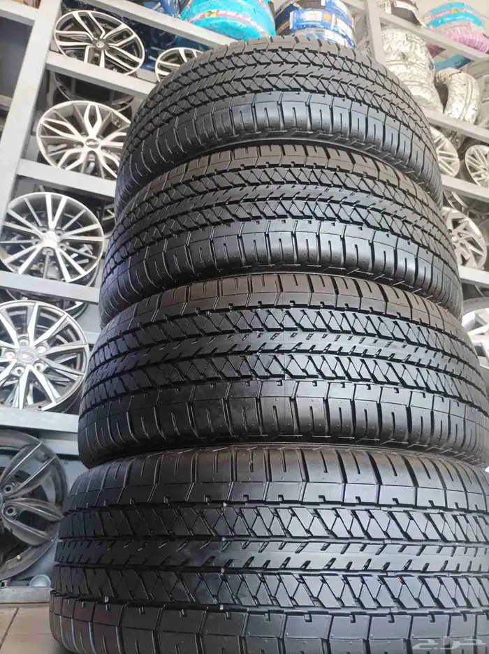 طقم كفرات برجستون مقاس 275 60 20 شبه جديده 0