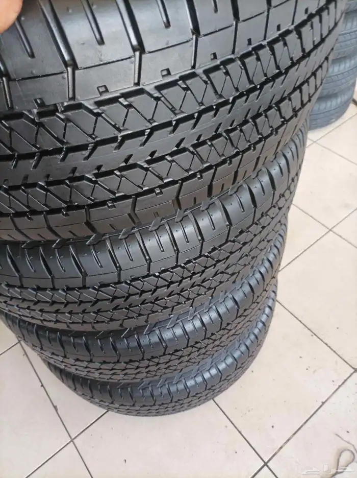 طقم كفرات برجستون مقاس 275 60 20 شبه جديده 6