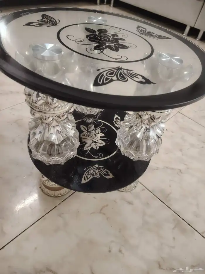 طاولة زجاج 0