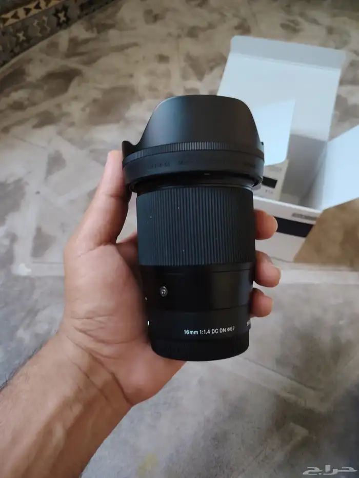 عدسة سيجما 16 mm 0