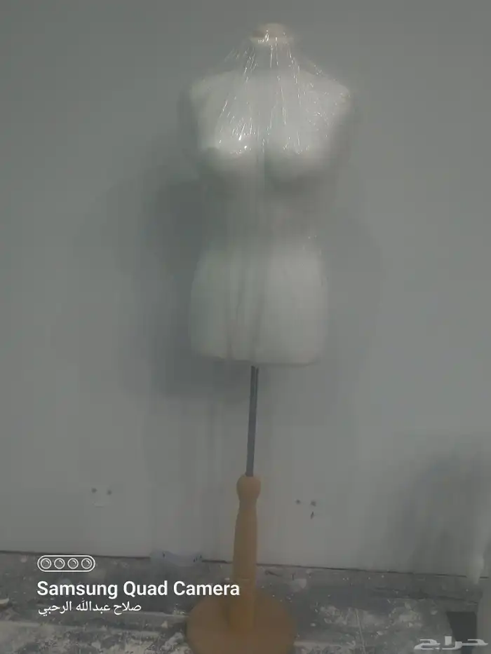 اصنام عرض ملابس 1