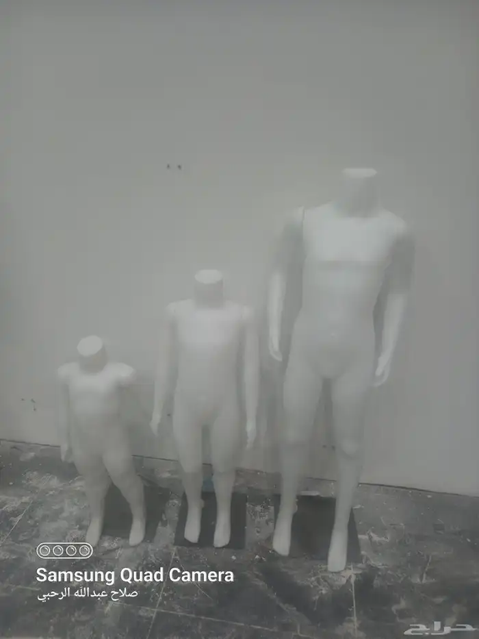 اصنام عرض ملابس 0