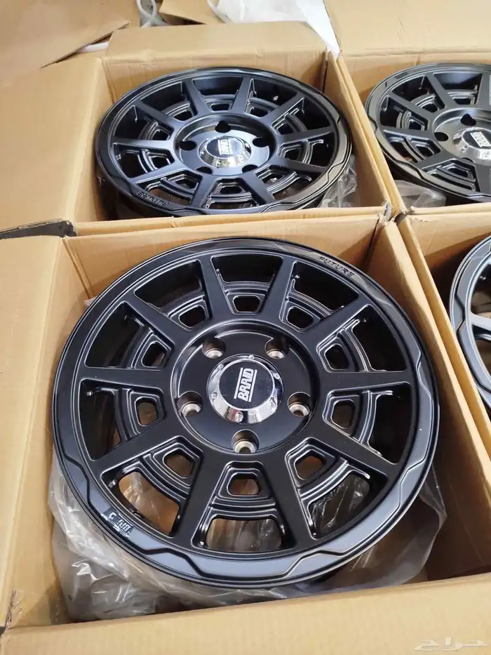 جنوط لاندكروزر مقاس 17 5 مسمار 6