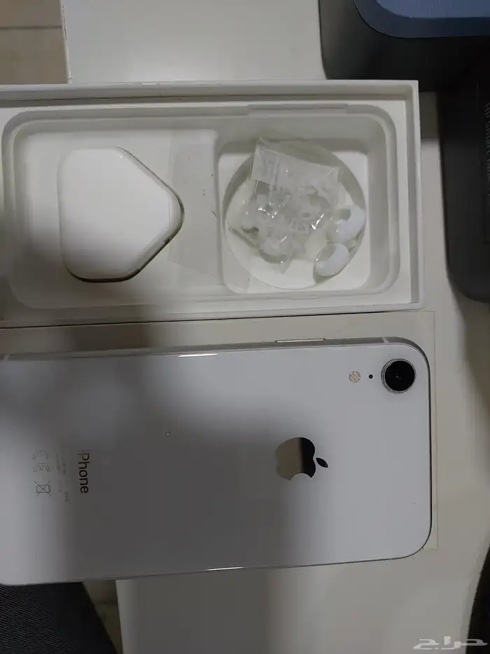 جوال ايفون XR بحالة ممتازة ذاكرة 128 2