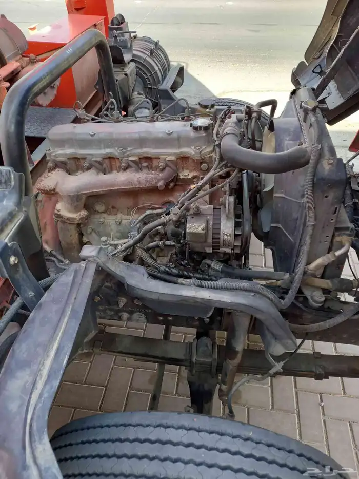 سطحه للبيع 9