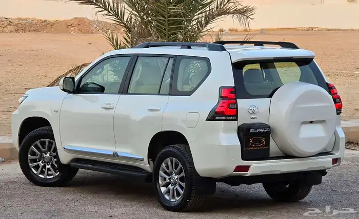 برادو 2021 نص فل V6 TXL 6