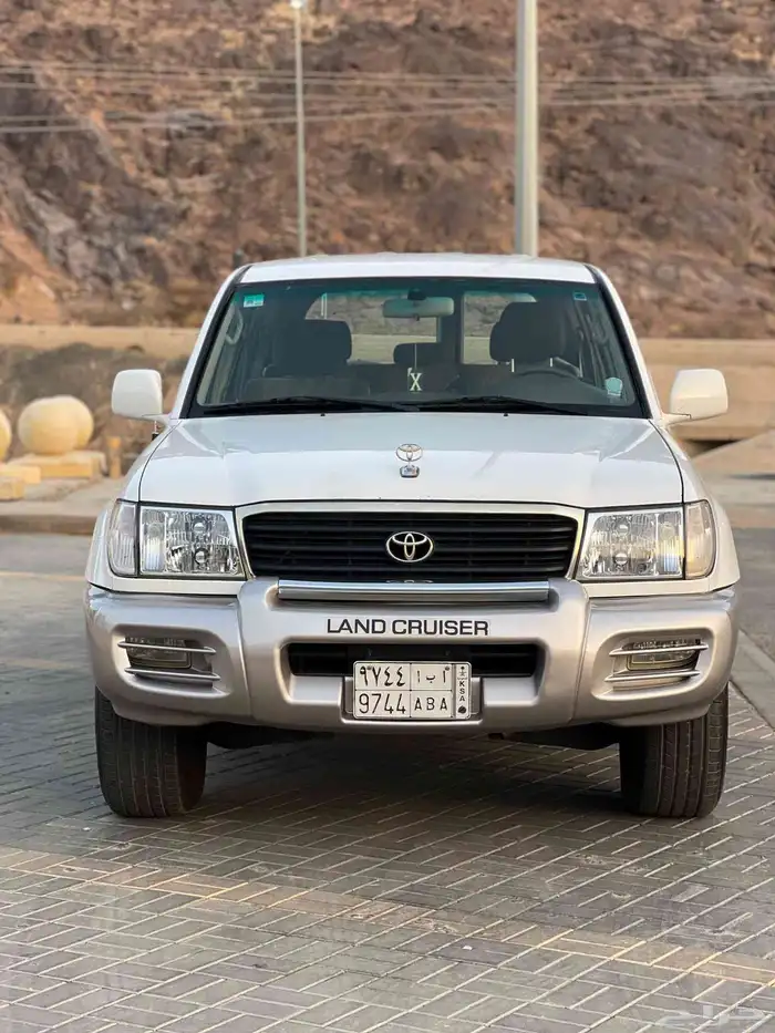 تويوتا لاندكروزر جي إكس آر سعودي نظيف 2002 0
