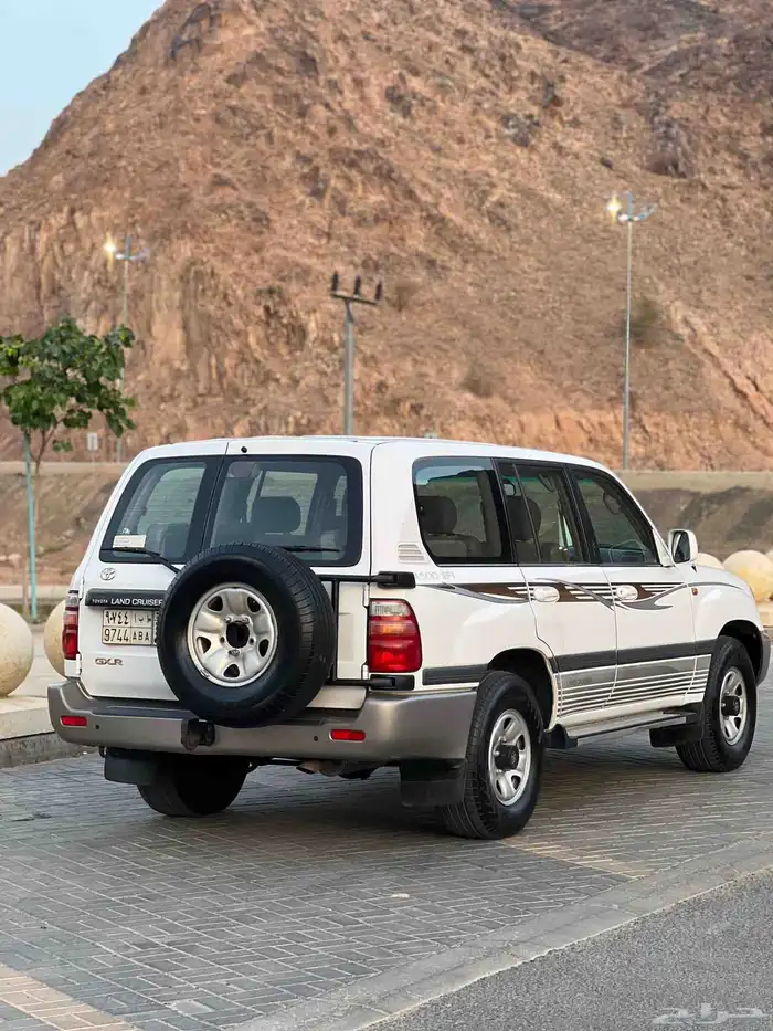 تويوتا لاندكروزر جي إكس آر سعودي نظيف 2002 5