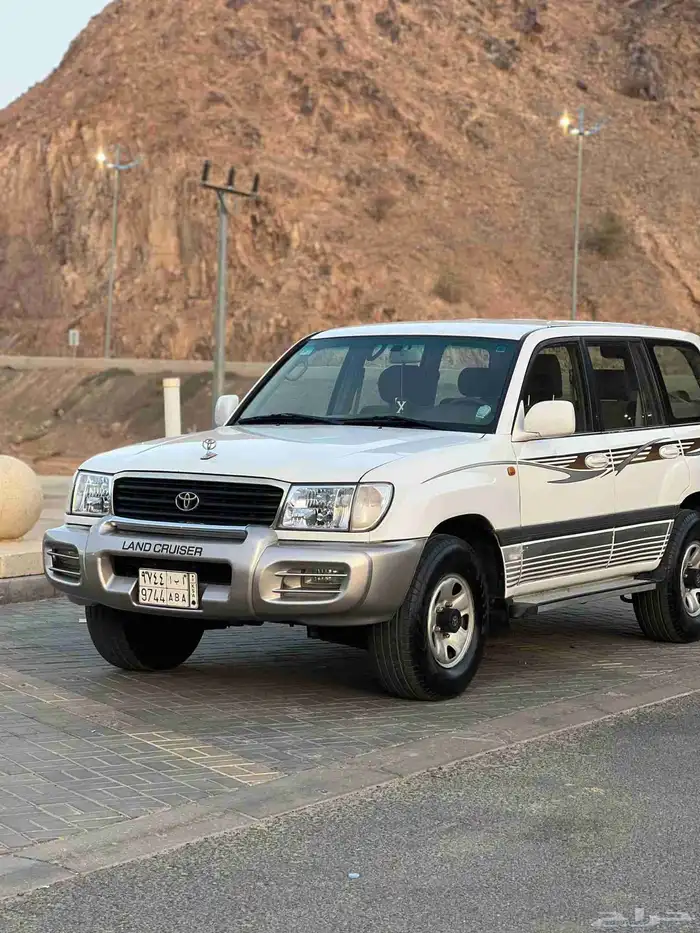 تويوتا لاندكروزر جي إكس آر سعودي نظيف 2002 1