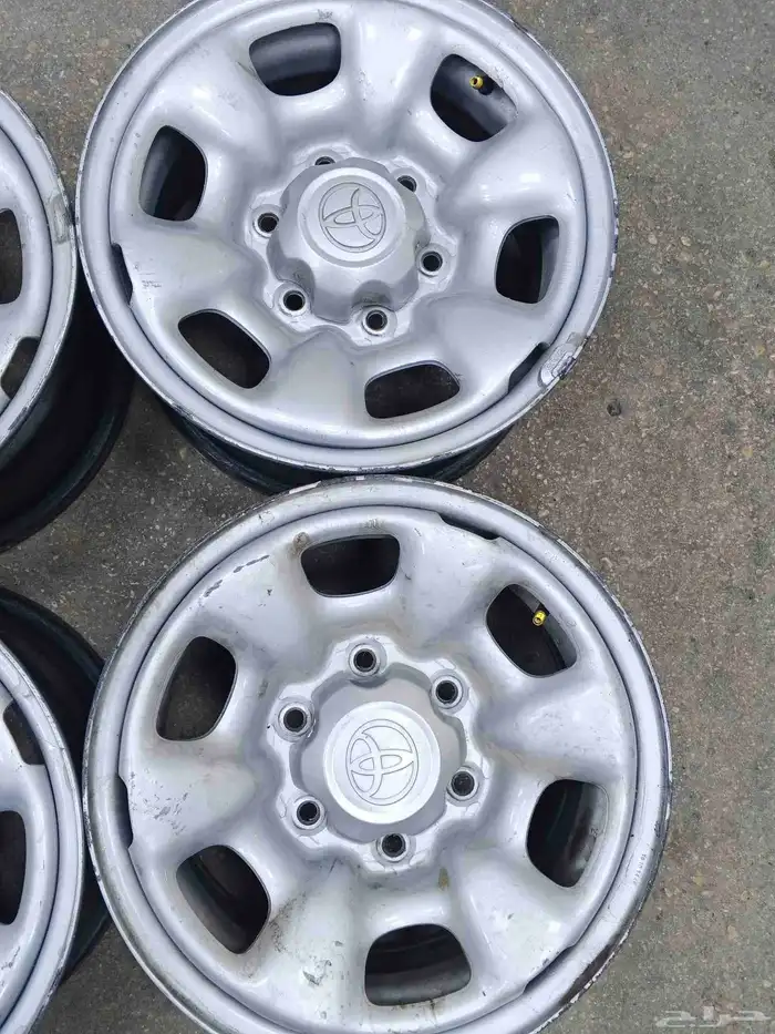 جنوط هايلكس دبل مقاس15اصلي من 2008 2015 1