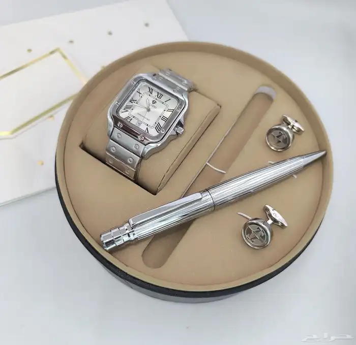 أطقم رجالية فاخرة تجمع بين الأناقة الكلاسيكية والعصرية 5