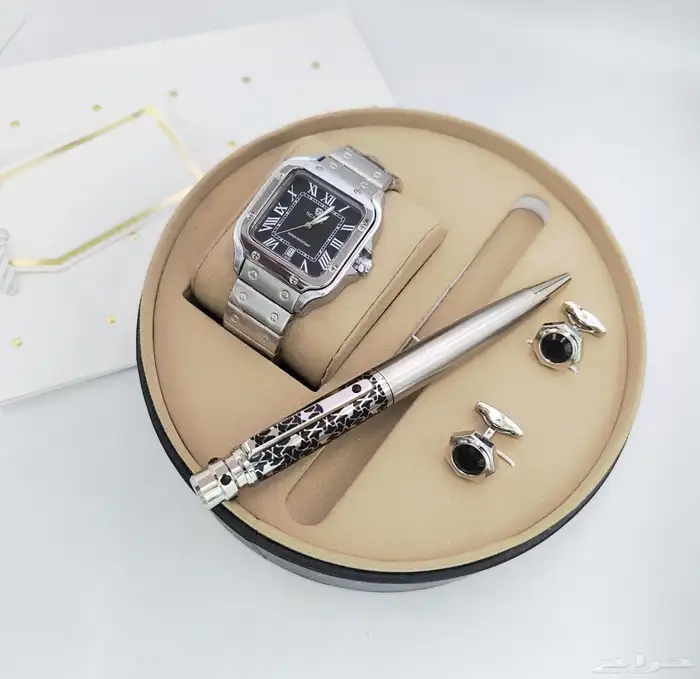 أطقم رجالية فاخرة تجمع بين الأناقة الكلاسيكية والعصرية 3