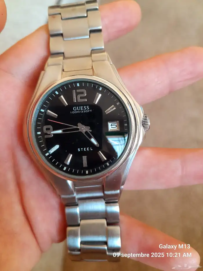 ساعه guess ياباني اصلي من وكيل الدوحه ب 1100. ممتازه 0