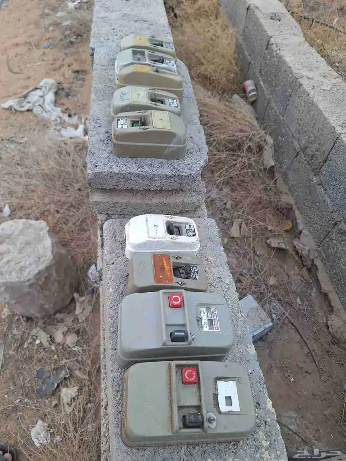 لبيع مفتاح كهرباء قديمات تراثي 0