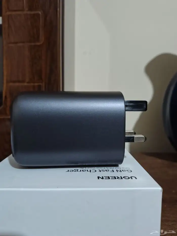 شاحن جداري يوجرين 100واط مع سلك شحن جديد 5