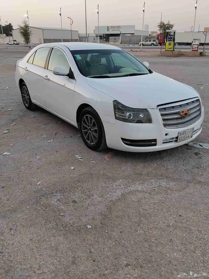جيلي 2015 بدي وكالة جير اوتوماتيك محركاتها ماشالله طيبه 0