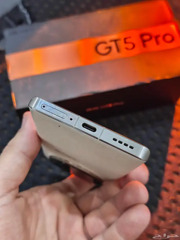 Realme GT5 pro 256-12 نسخة صينية 3