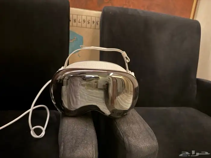 ابل فيجن برو نظيف مره 4