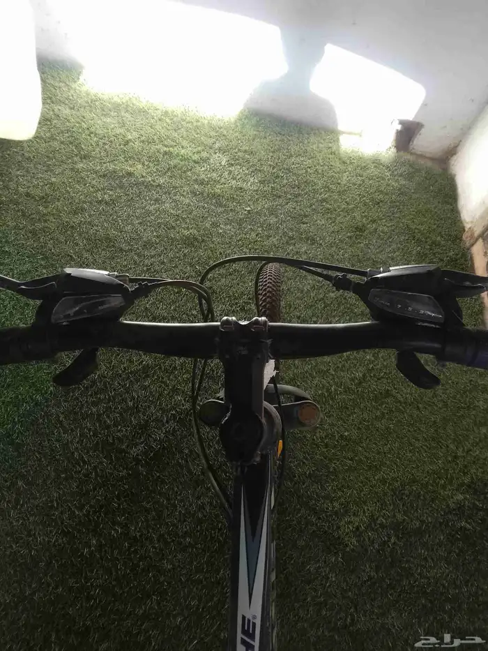 سيكل رياضي مقاس 26 او 28 سيكل جديد باقي ب القراطيس 1