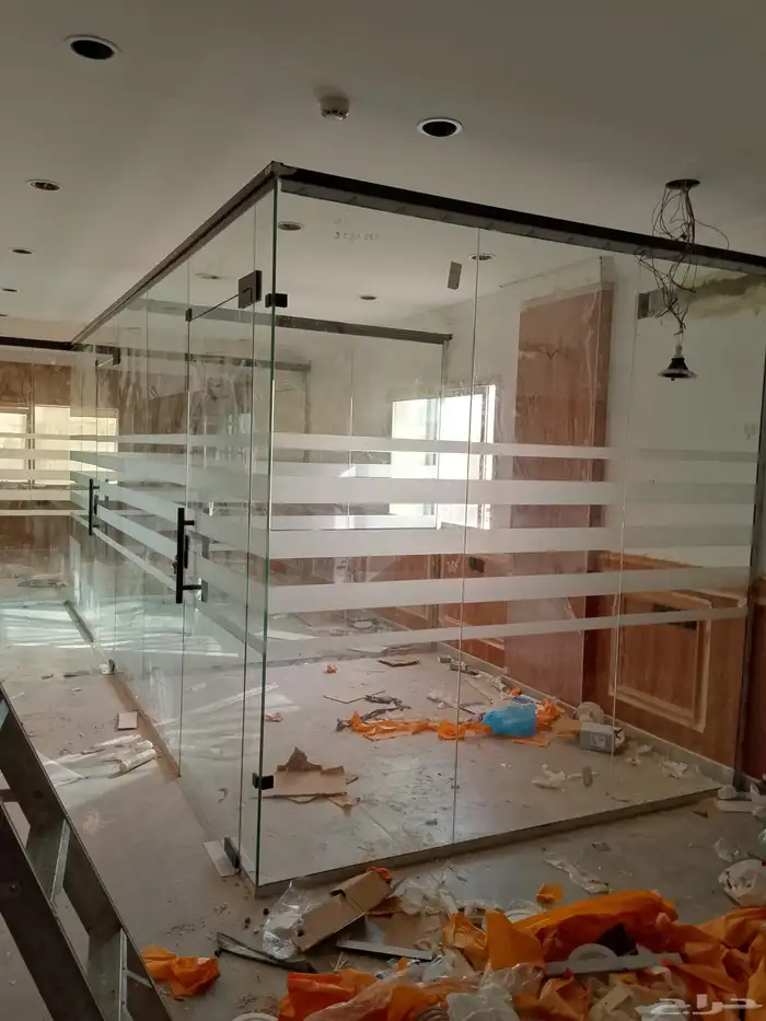 مكاتب سكوريت ابواب زجاج مكاتب 0