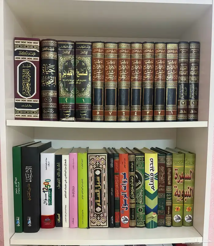 كتب دينية   واخرى مختلفة 0