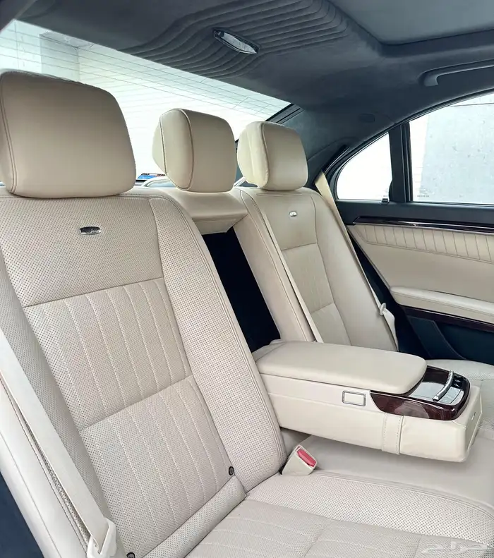 مرسيدس S600 2012 نظيف جدا 9