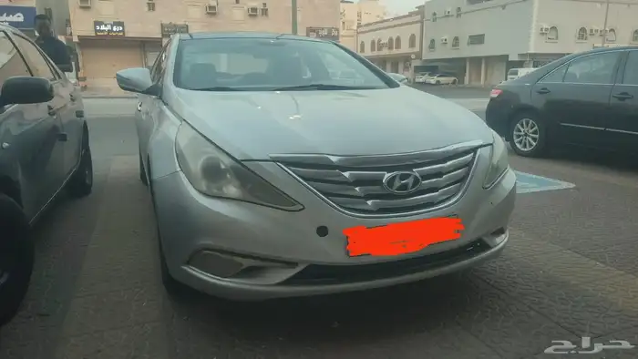 سوناتا 2013 مستعملة للبيع قير أوتوماتيك بنزين هيونداي 1