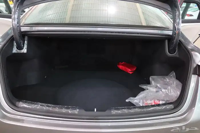 كيا K8 نص فل موديل 2024 مستخدم بسعر 135.000 15