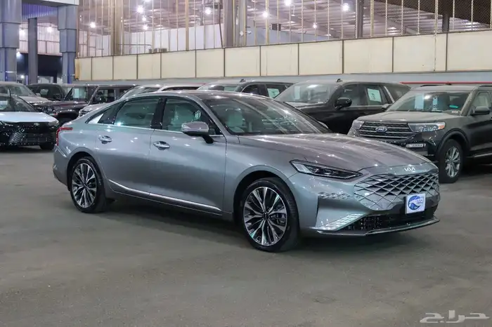 كيا K8 نص فل موديل 2024 مستخدم بسعر 135.000 0